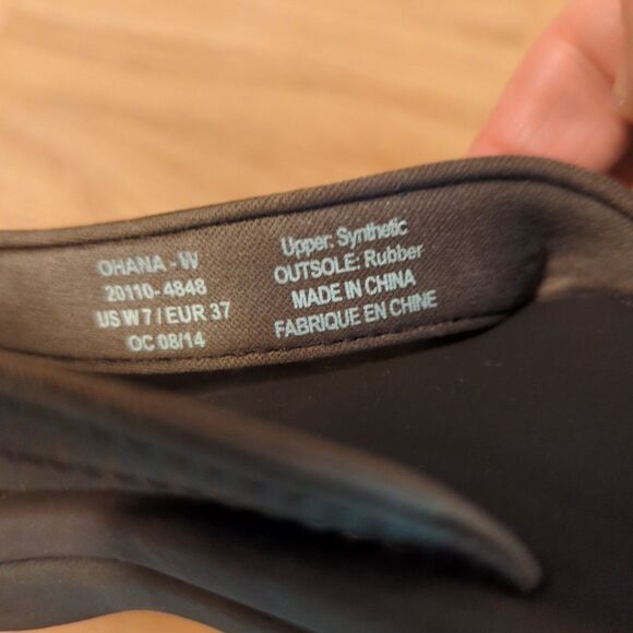 Olukai Ohana Flip Flops Sandals Womens 7 Brown Leather Slip On Summer Beach - Picture 5 of 5